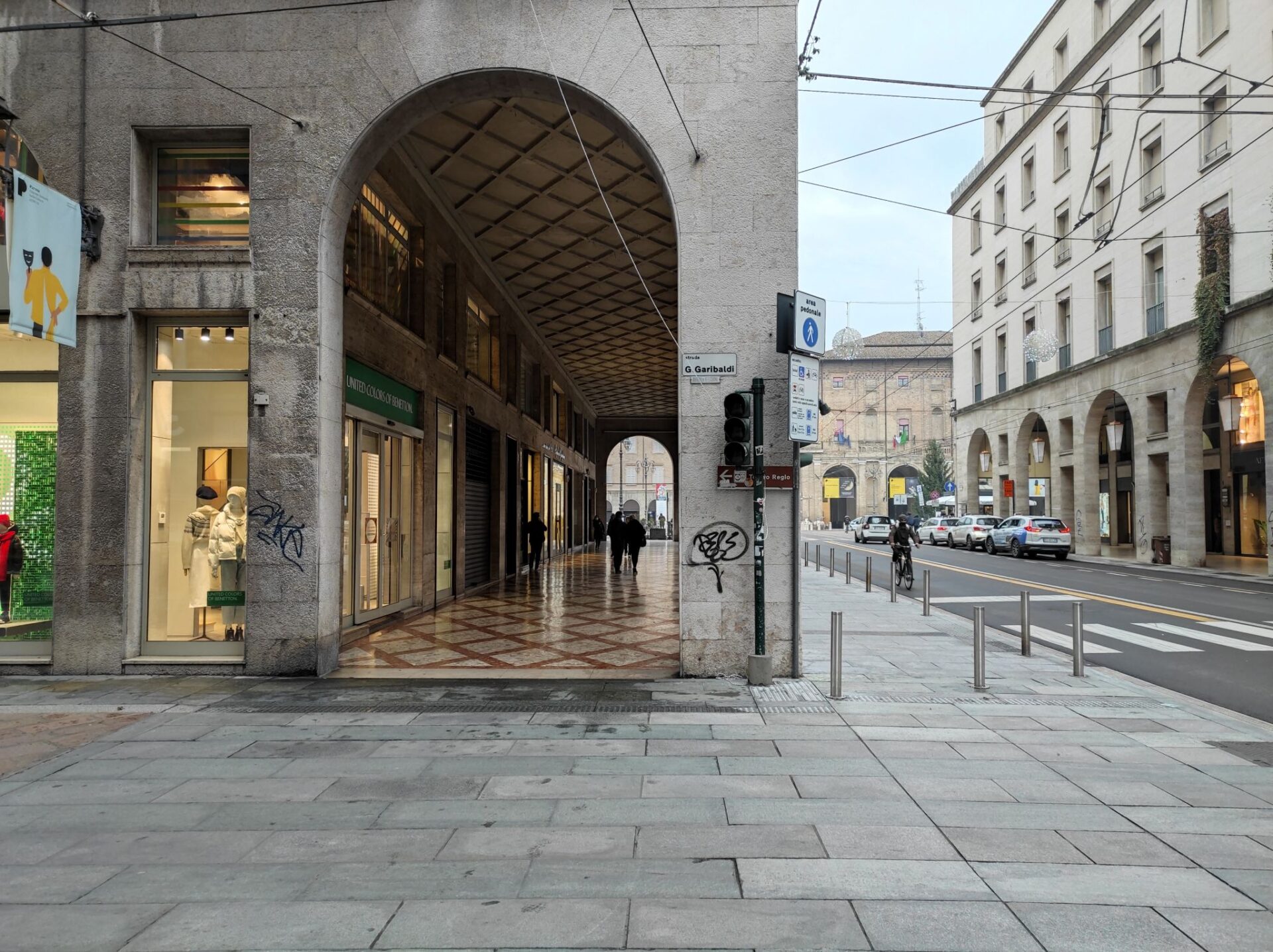 Pentalocale in Via Mazzini